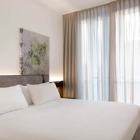 J Hotel Turin